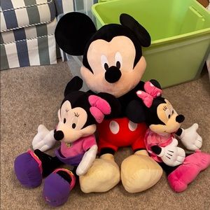 Large Mickey and Minnie Mouse Lot